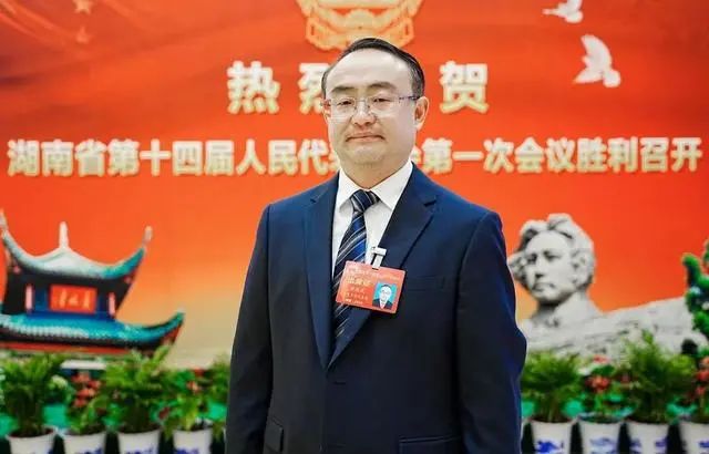 żҽɣֲίǡس䣺10磬ʹһ